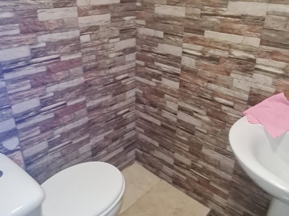 1f004079-e3cc-400a-8823-05d62139e592