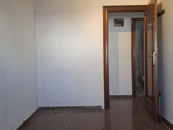 WhatsApp Image 2025-12-30 at 16.00.35